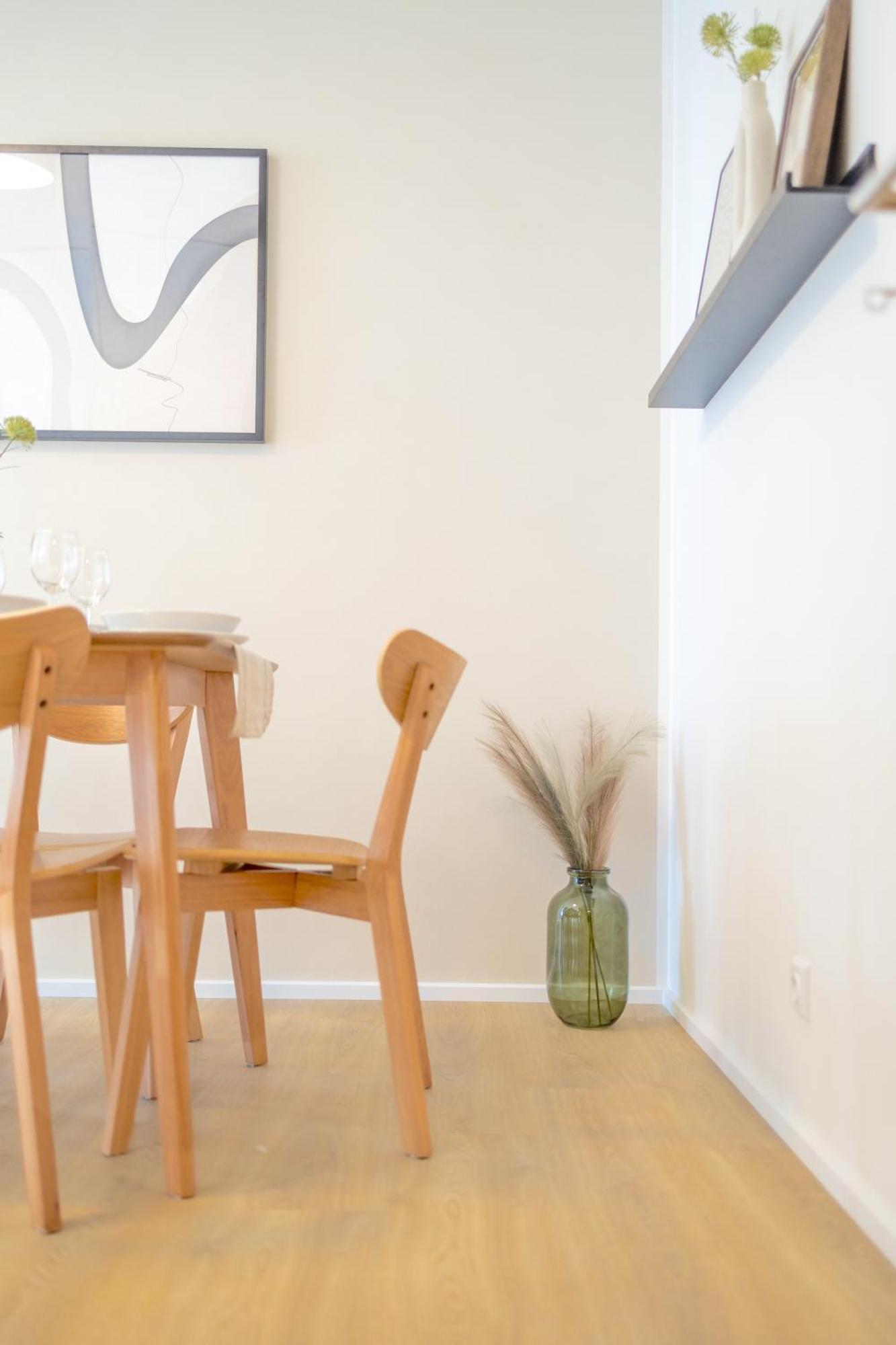 Appartamento Bright 2Br - 8Th Floor, Balcony, Free Parking - By Gravity Praga Esterno foto